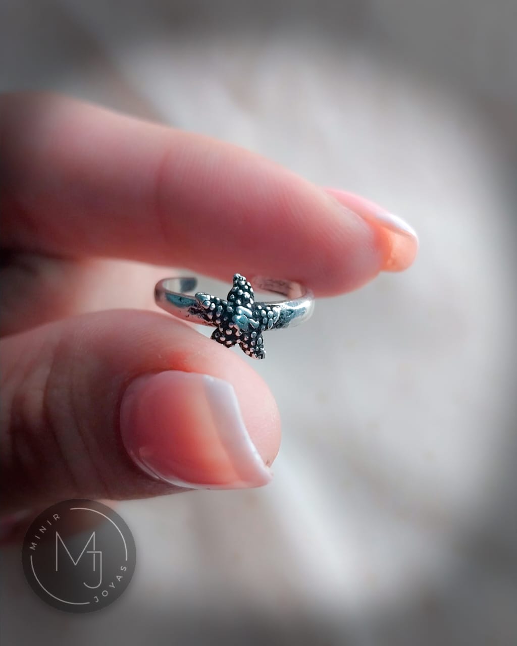 Anillo medio dedo