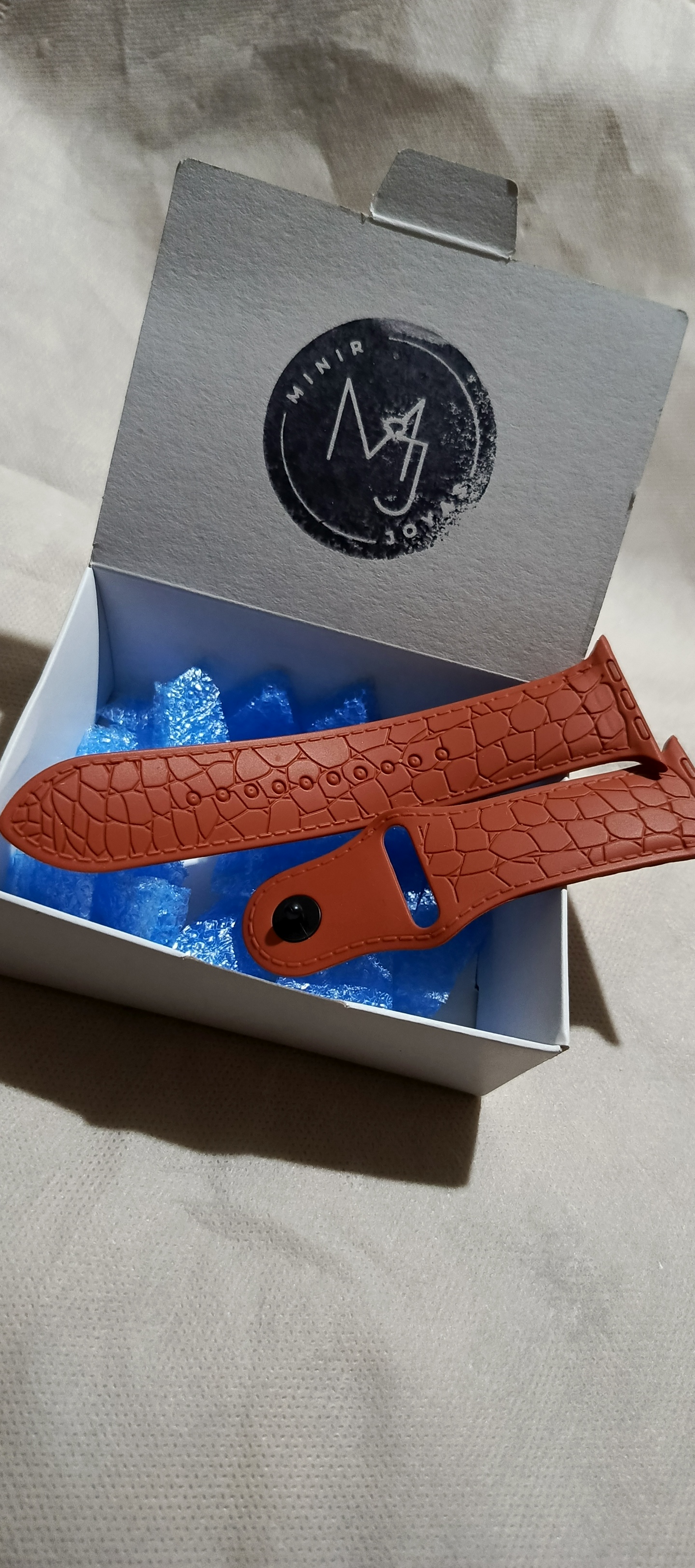 Malla de reloj, diseño piel de cocodrilo 